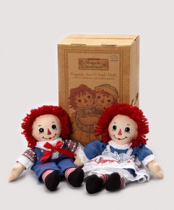 raggedy ann and andy dolls in box